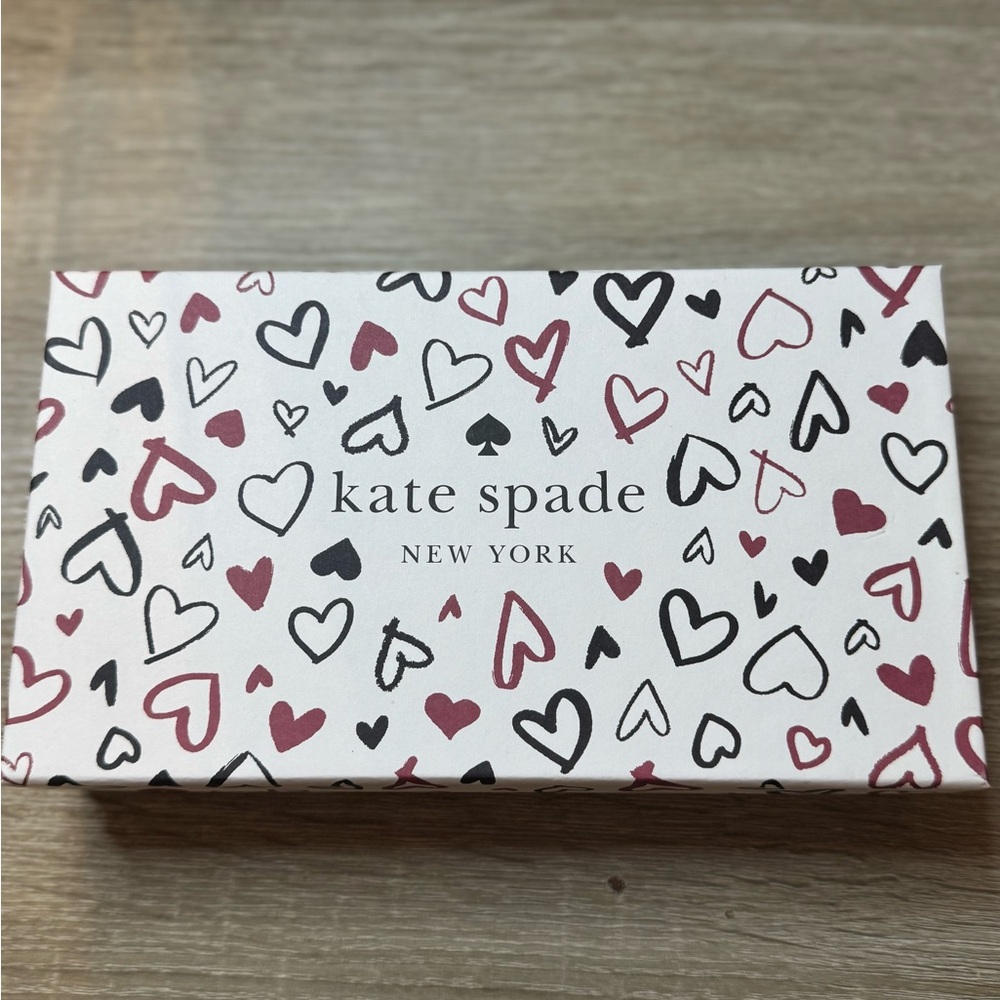 Kate Spade Staci Boxed Phone Heart Wristlet